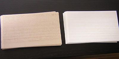2種類の桐紙（きりがみ）
